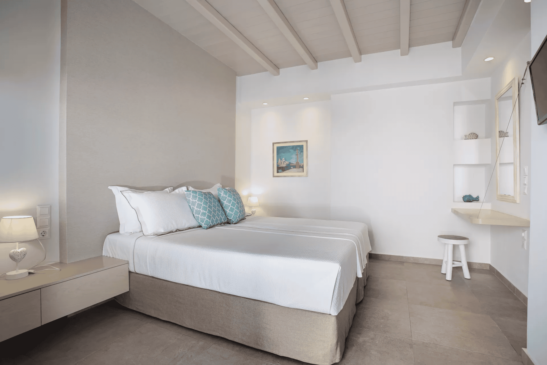 hotel room in Paros