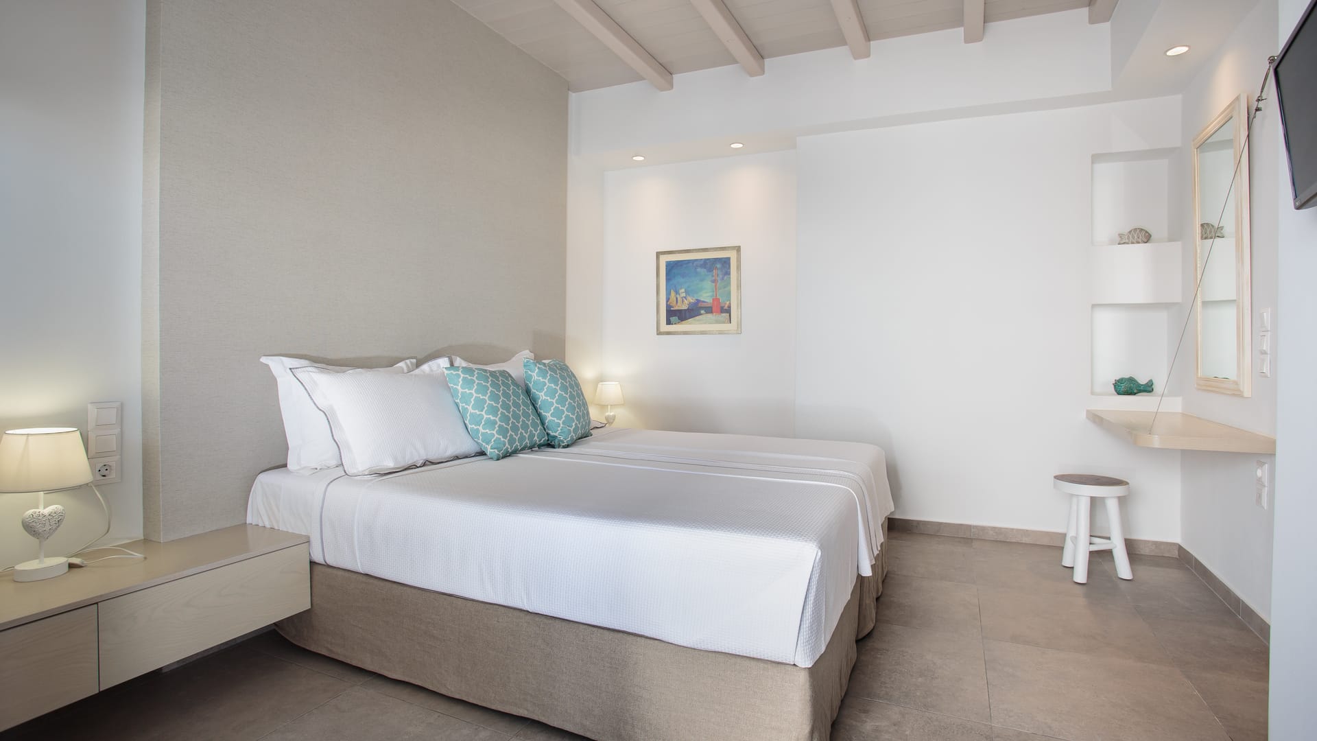 hotel room in Paros
