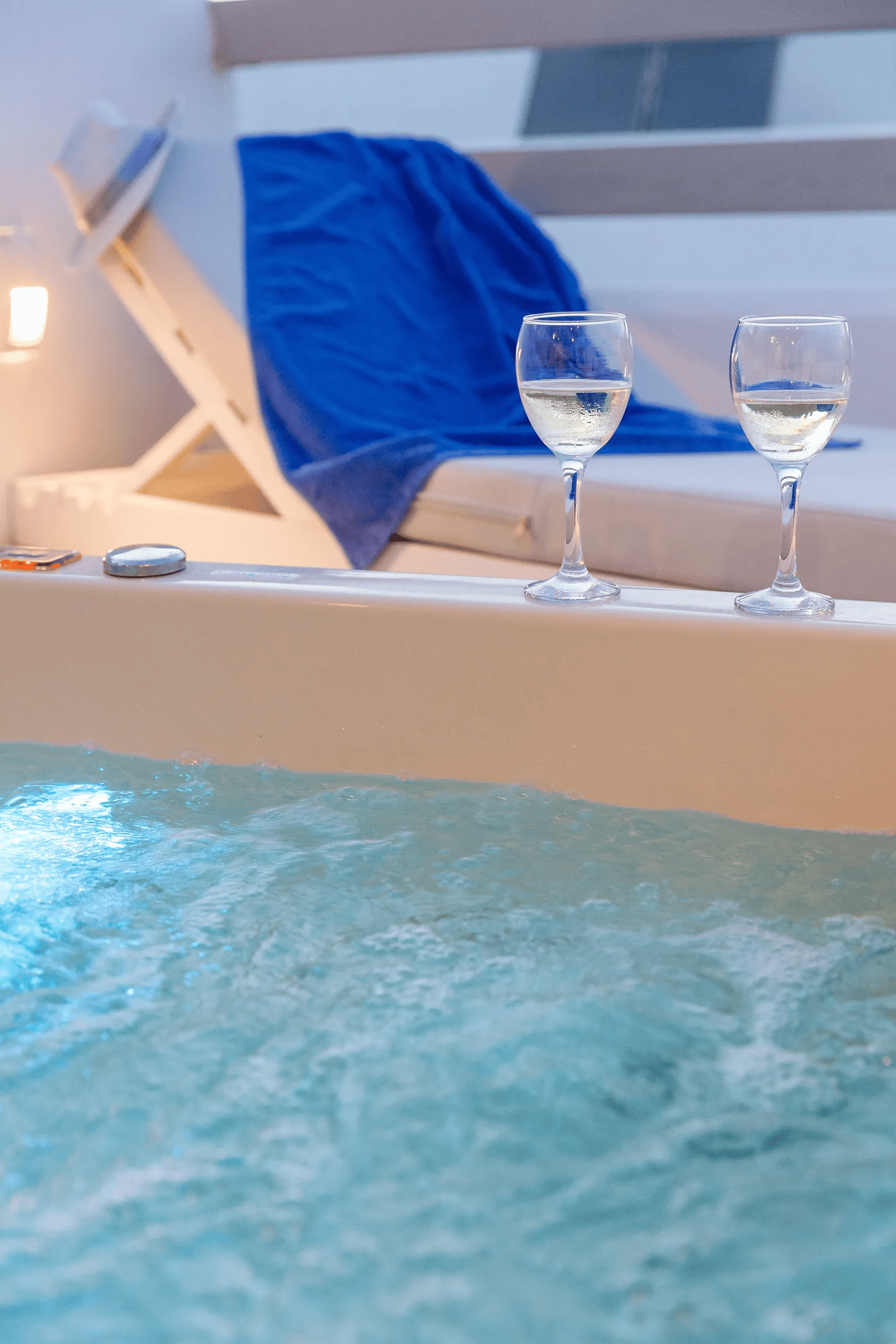 relaxation in Kandiani Blue Ciel