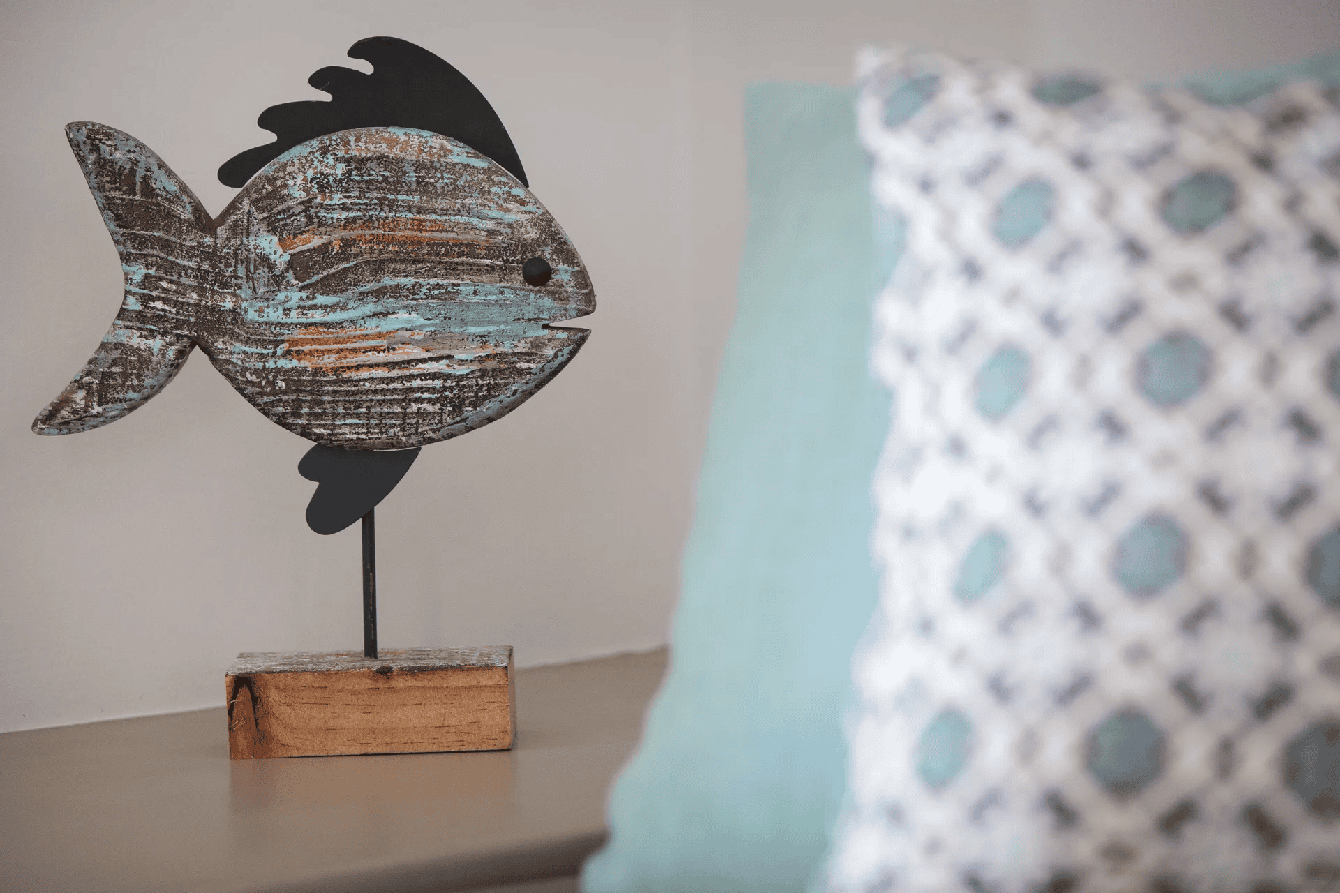 details in hotel room