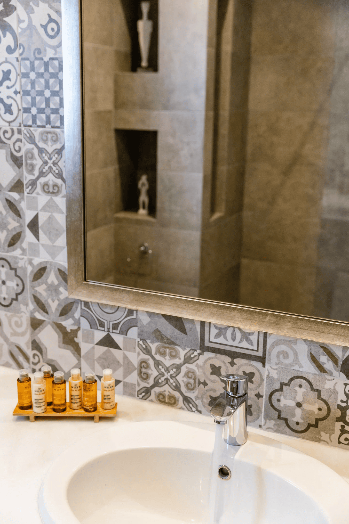 beauty products in hotel 