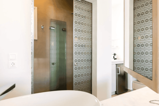 μπάνιο ξενοδοχείου στην Πάρο