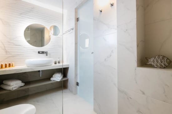 μπάνιο ξενοδοχείου στην Πάρο