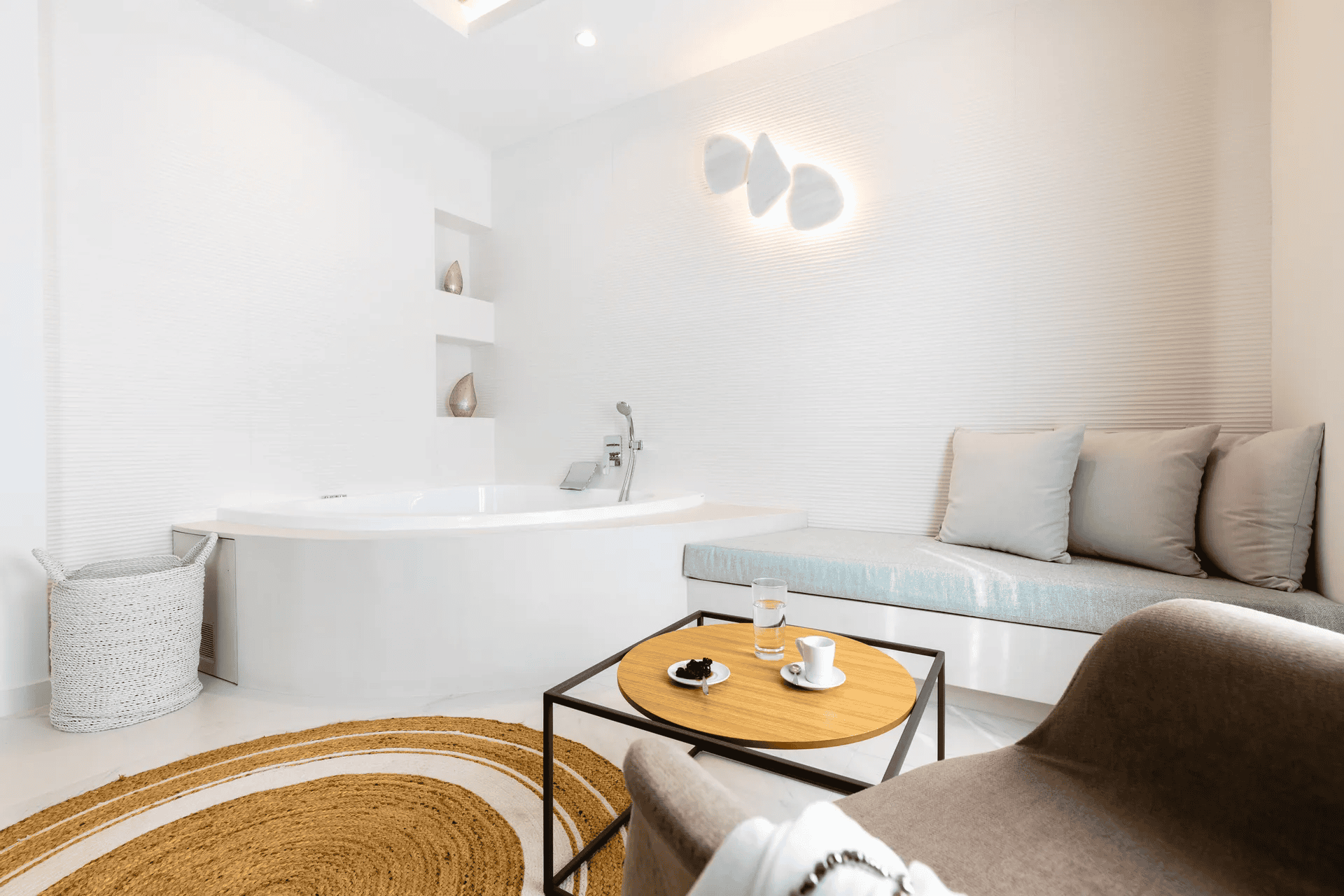 σουίτα με υδρομασάζ στην Πάρο