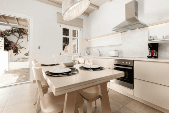 εξοπλισμένη κουζίνα σουίτας