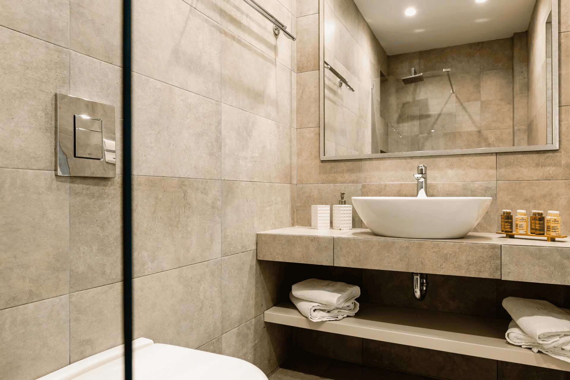 bathroom with beauty products