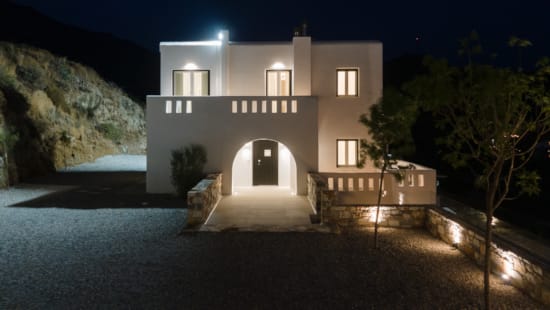 above-wow-outdoors-night-87