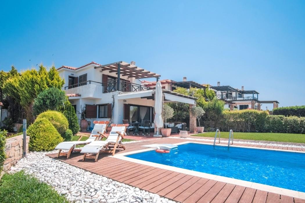 Zennova #17 Lydia Luxury Pool Villa