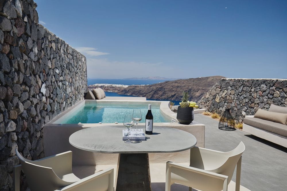 2393wine-hotel-photography-santorini-divine-cave