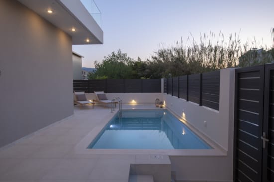 Διαμονη Λευκαδα