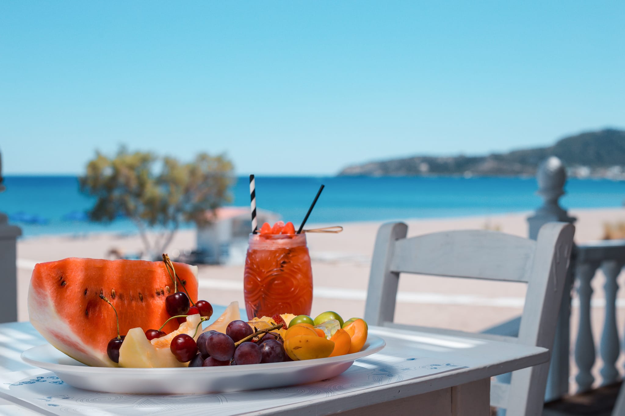 a plate of fruit on a table