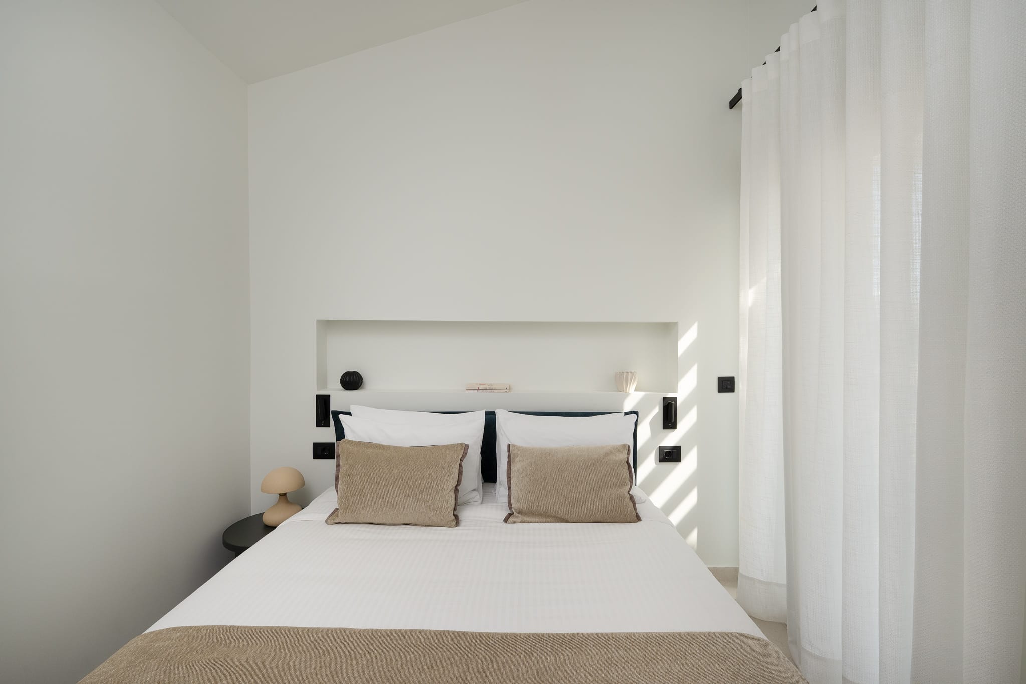 cleopatra-homes-11