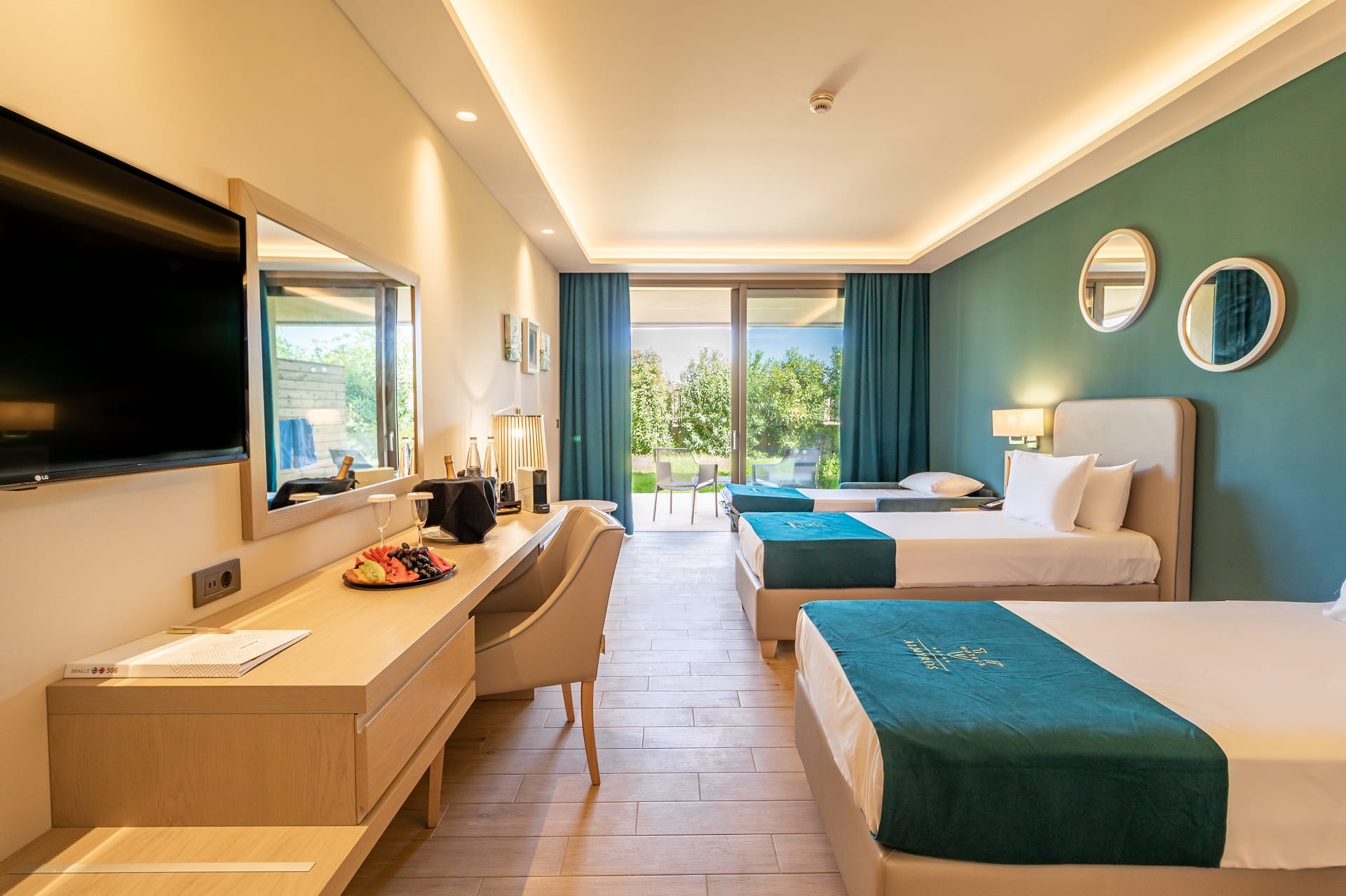 11-10-20_almyros_beach_hotel_room305_disabled-1