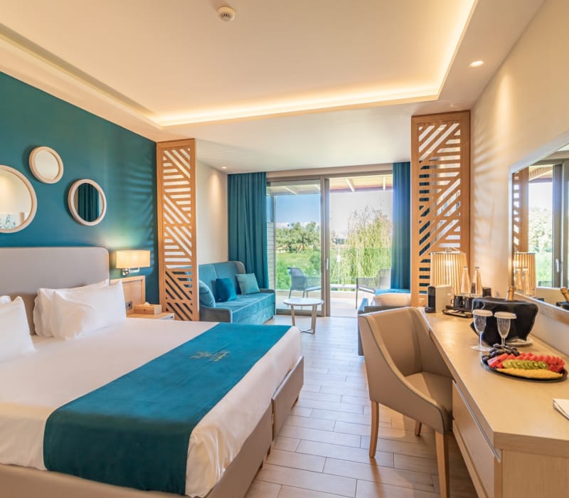 11-10-20_almyros_beach_room216_junior_suite-2