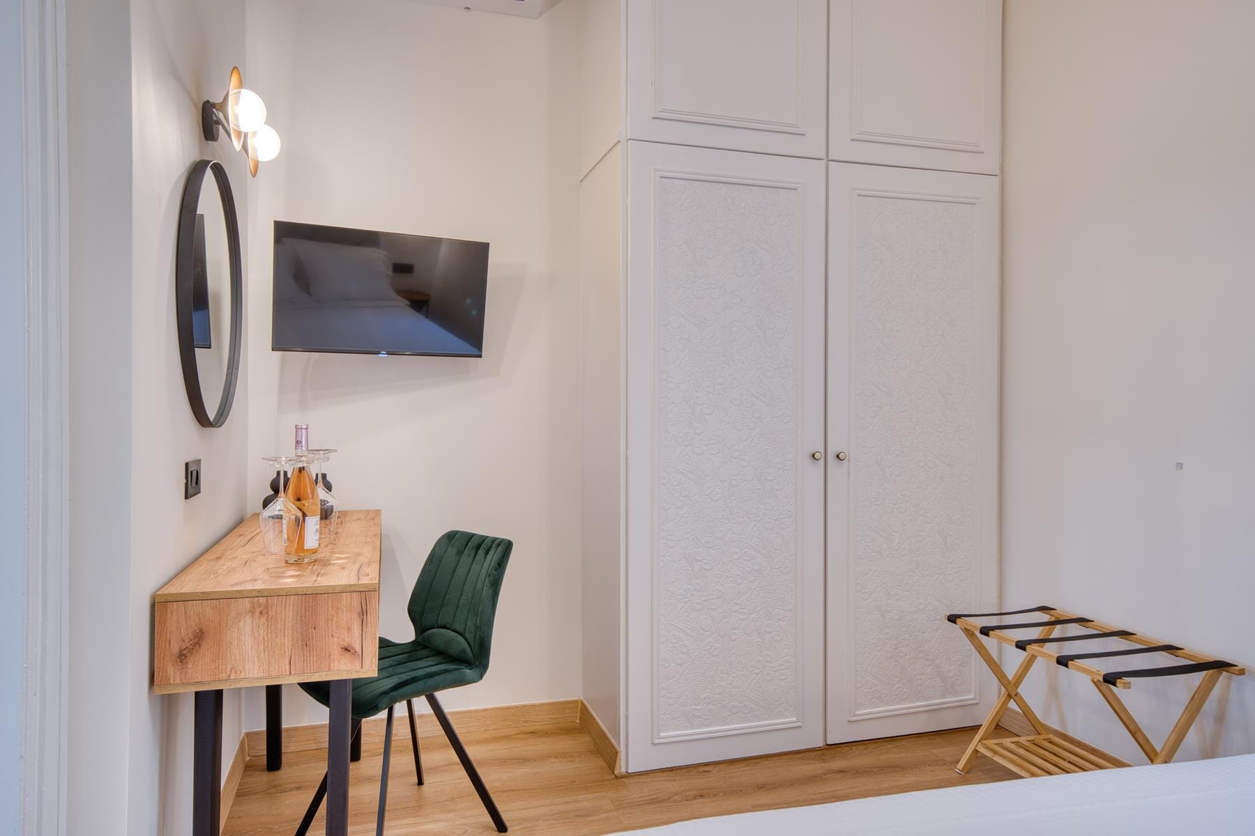 a room with a table and chairs