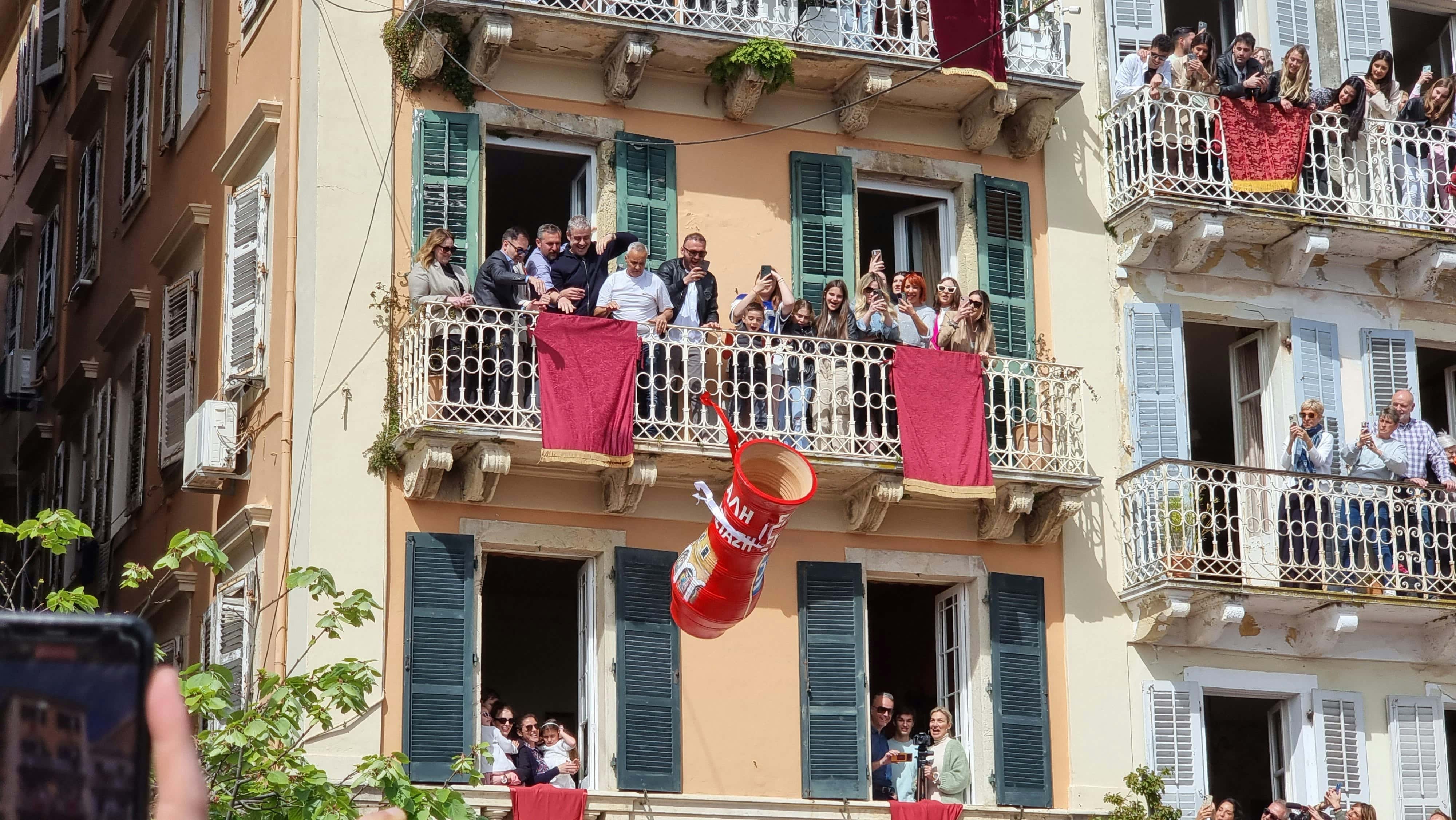 Easter in Corfu-Easter tradition