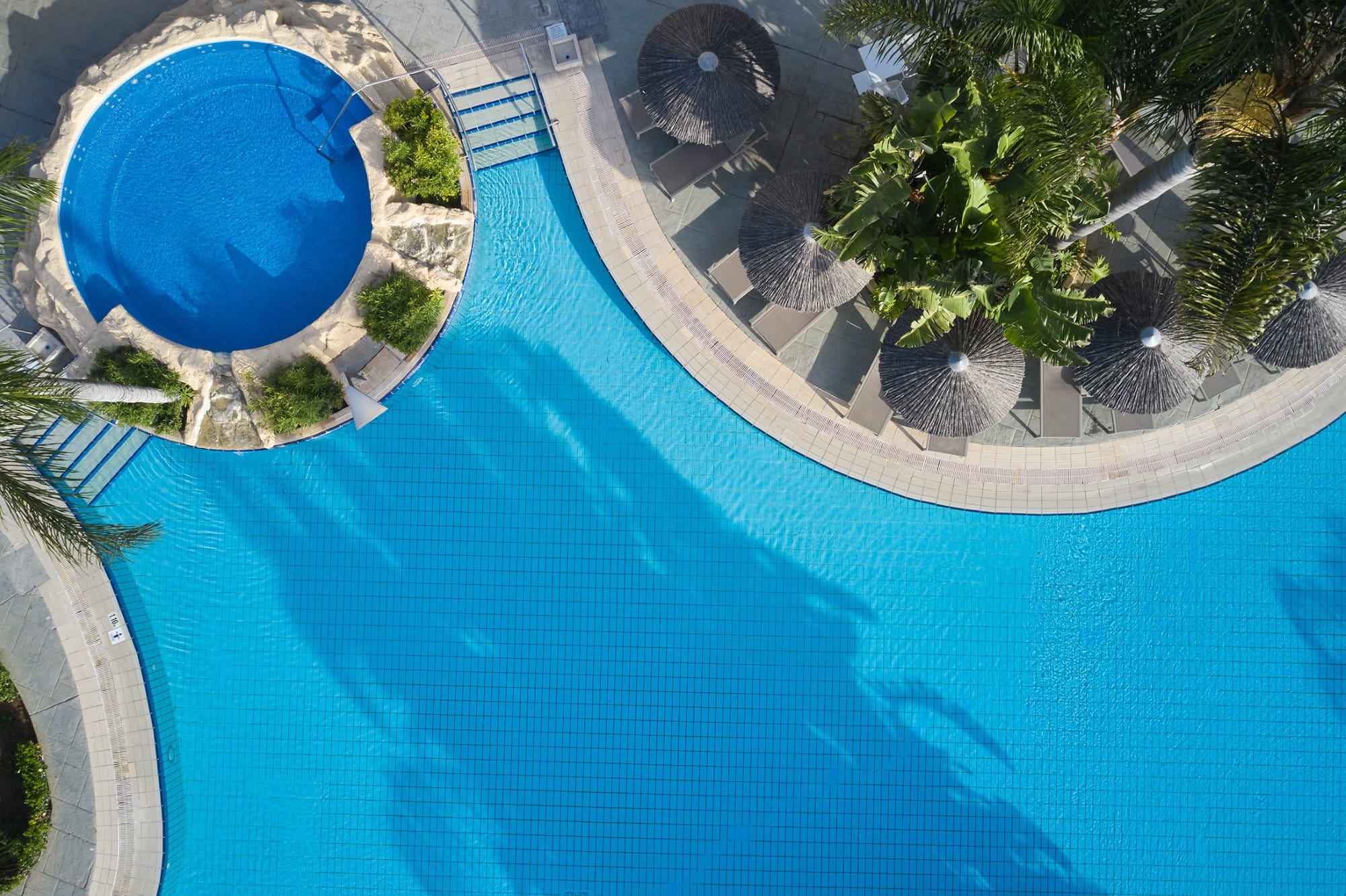 a pool with a blue water