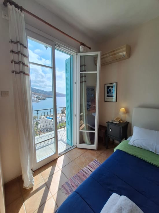 20241010_121536-copy