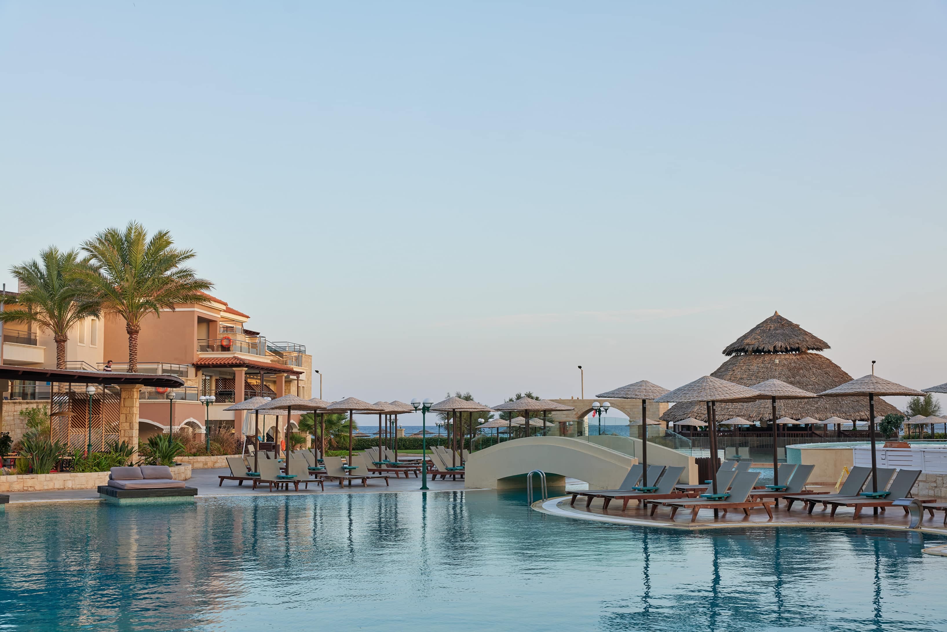 atlantica-caldera-palace-1