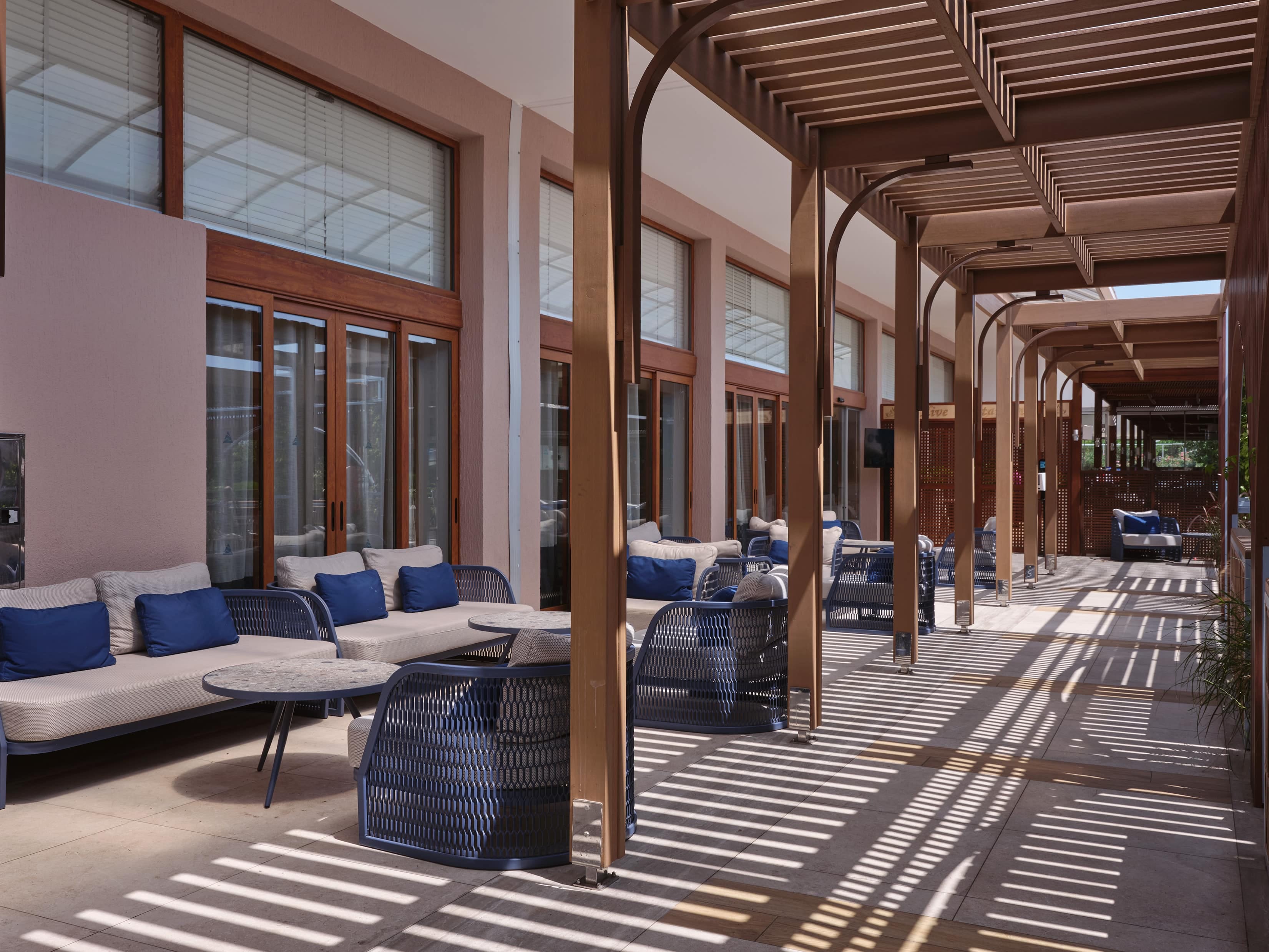 a row of blue chairs