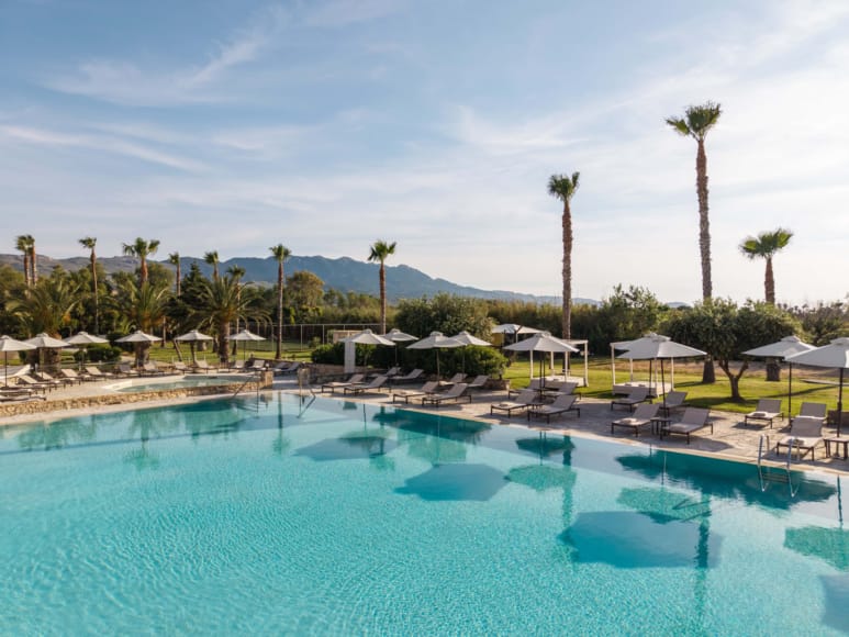 atlantica-thalassa-hotel-outdoor-pool-46