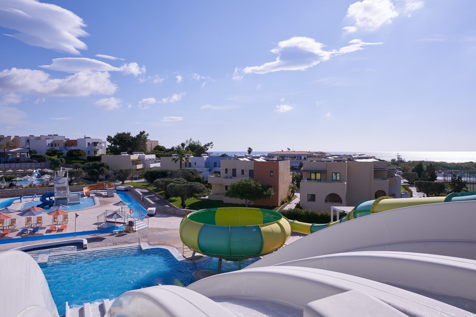 atlantica-mikri-poli-rhodes-waterpark-slides-6
