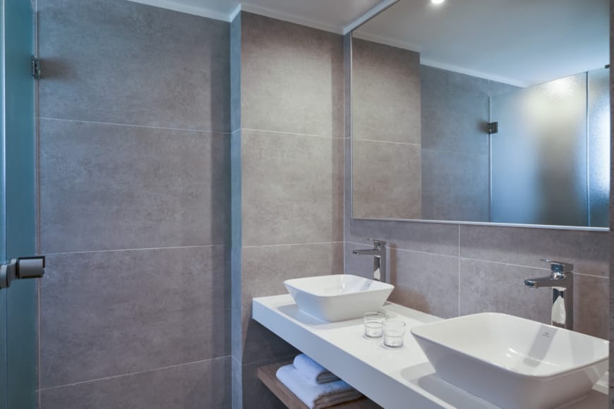 greece-mikri-poli-rhodes-family-room-sliding-door-2