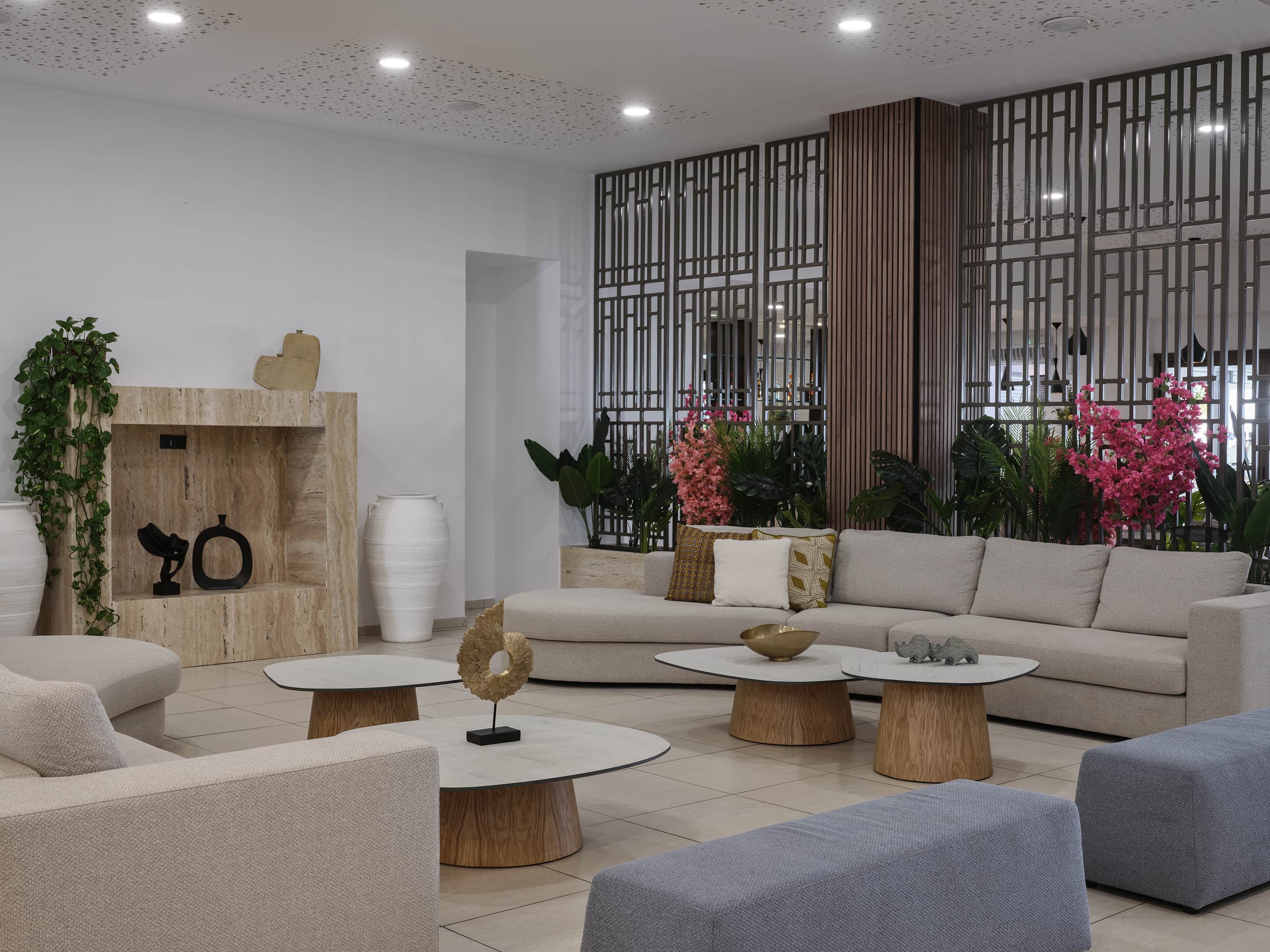 atlantica-callisto-lobby-area