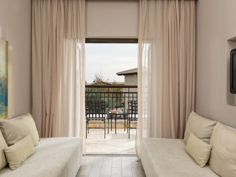 aphrodite-hills-hotel-paphos-cyprus-28