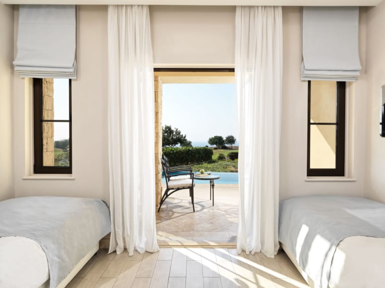 aphrodite-hills-hotel-paphos-cyprus-4-4