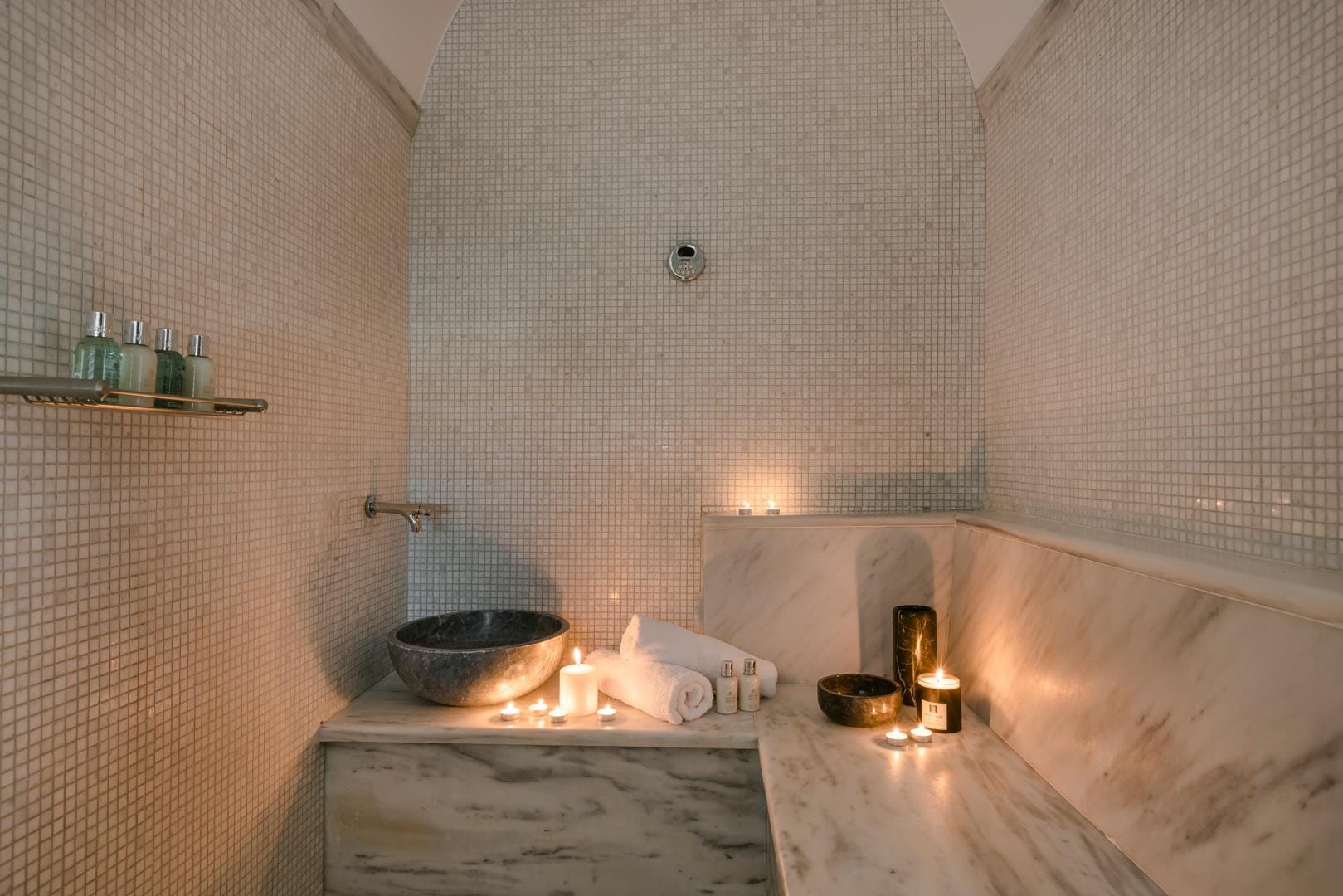 a bathtub and a sink in a bathroom