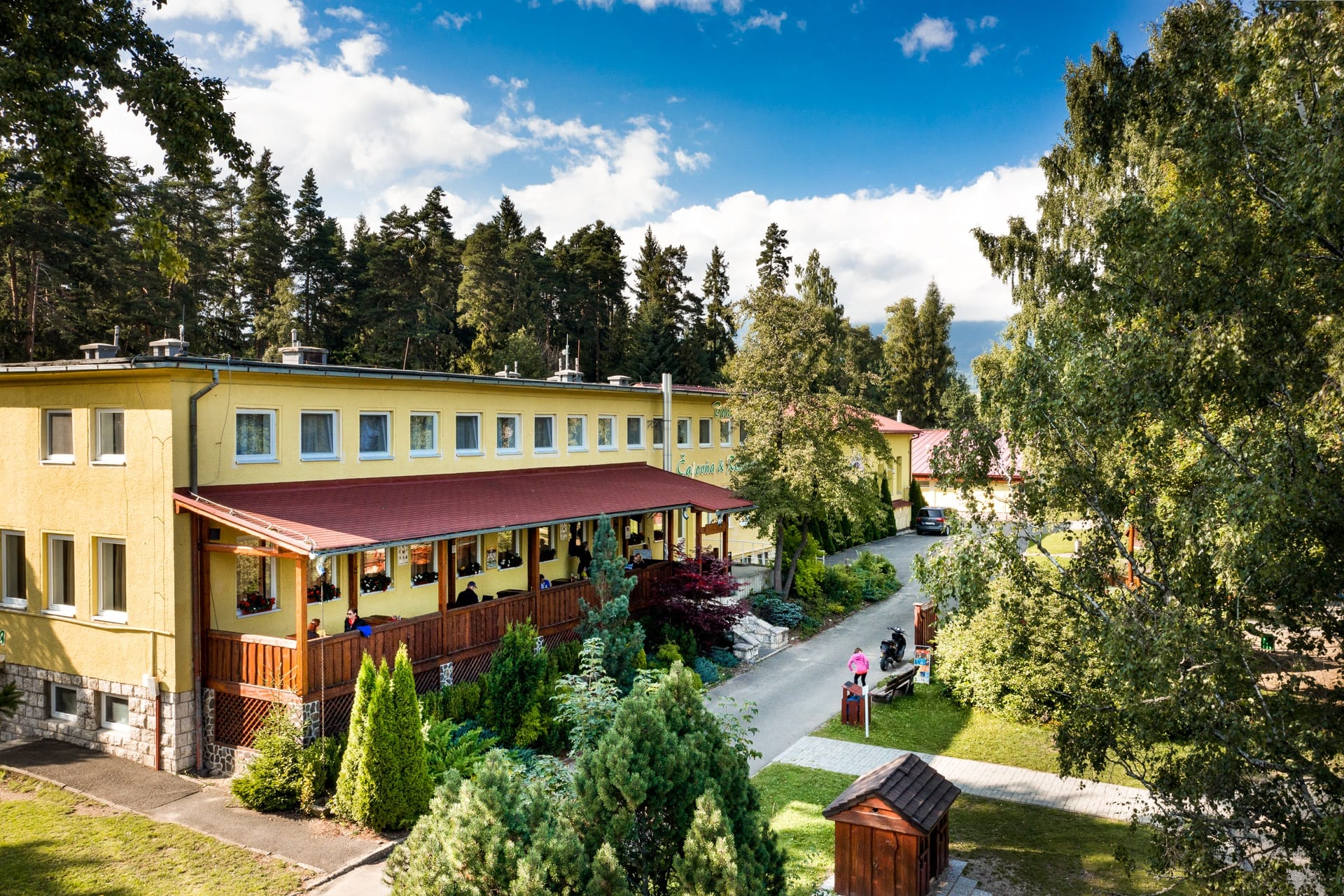 terasa-ihrisko-bonsaj