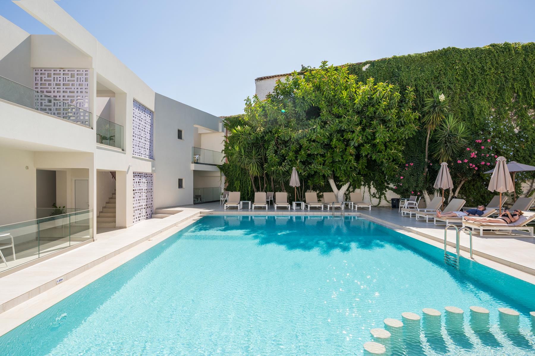 a swimming pool outside a building
