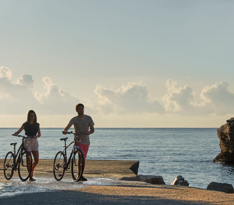 alexandra-golden_alg4654