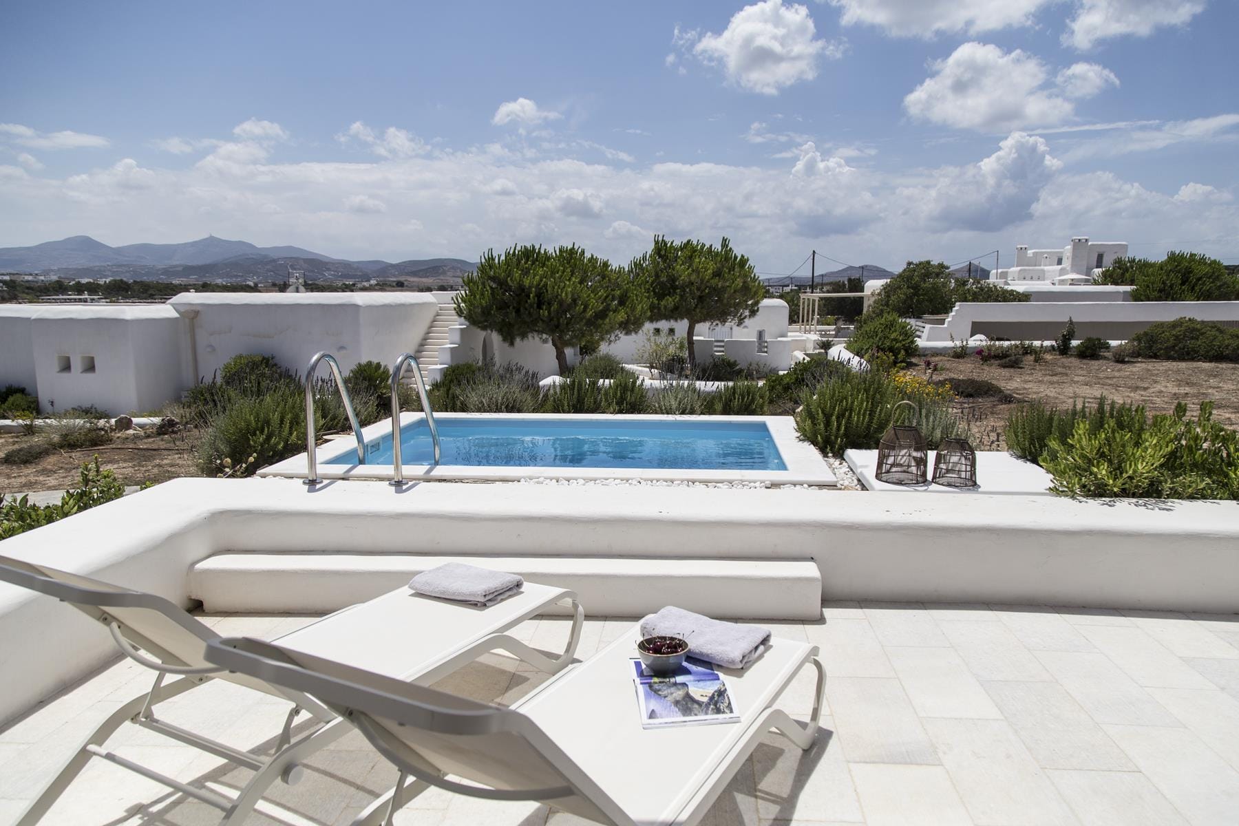 fe48bf0a-e063-4f72-8f83-040087aa84fc-copy