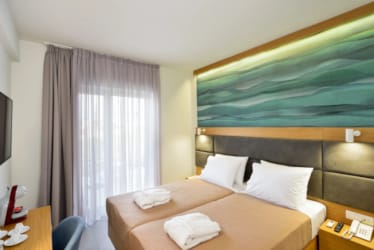 Deluxe Room with Sea View