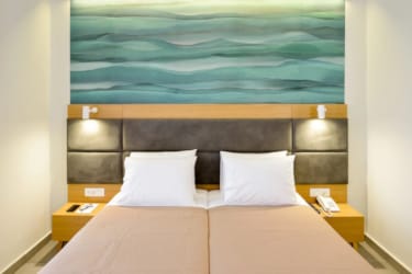 Deluxe Room with Sea View