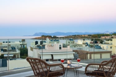 One-Bedroom Suite with Sea View