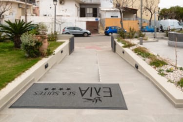 Queen Room - Disabled Access