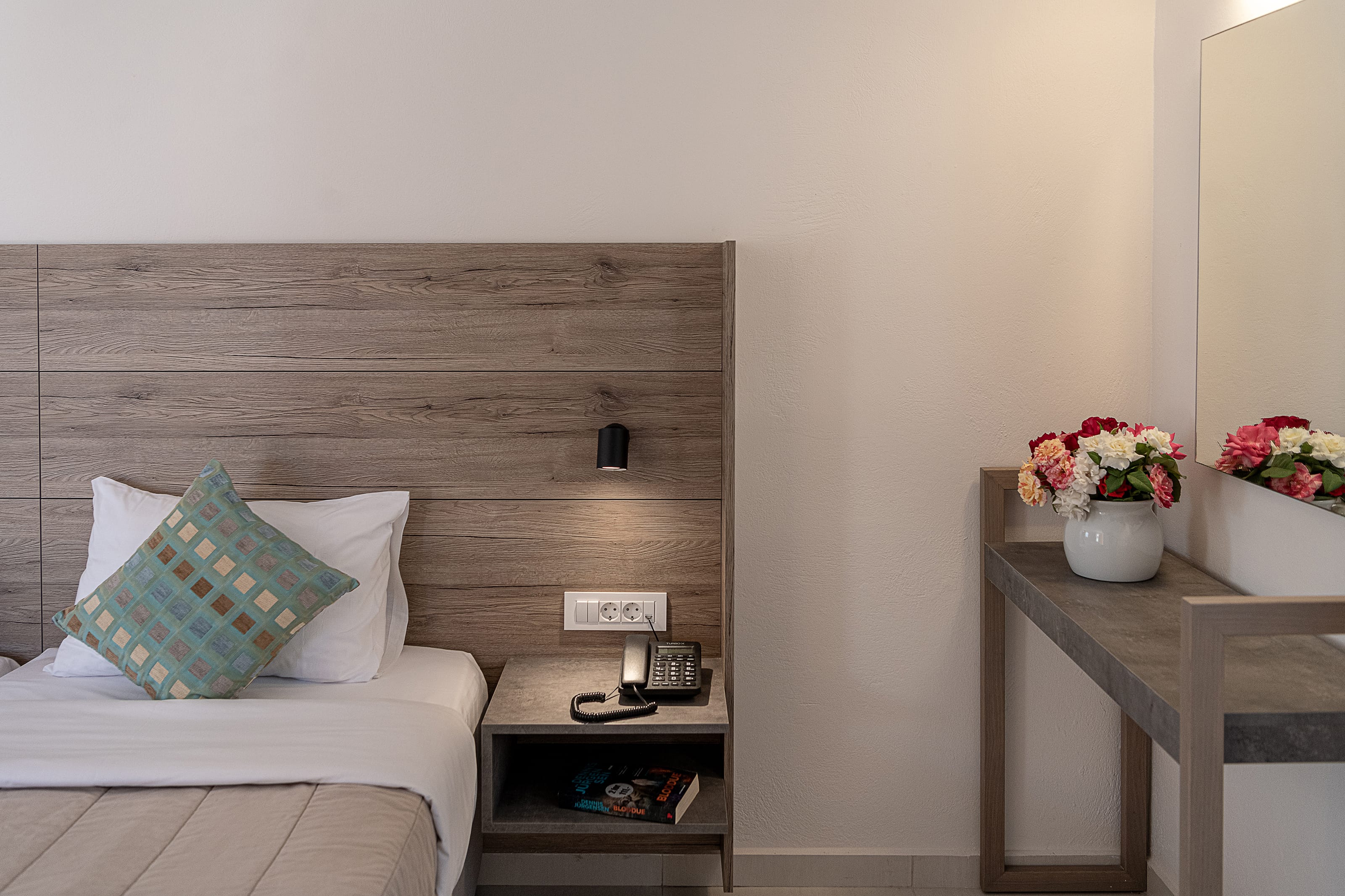 a bed with a headboard