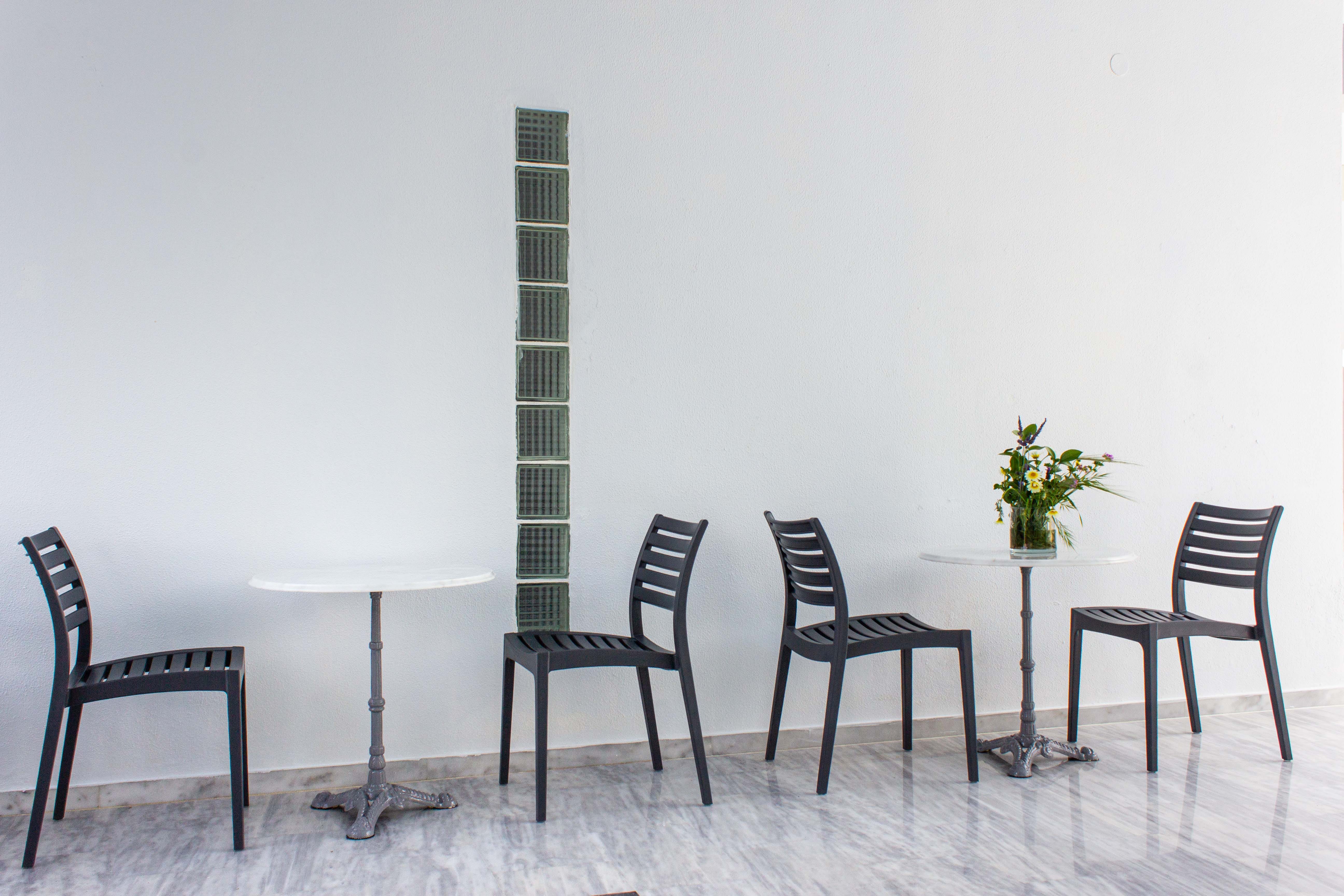 a table and chairs in a room