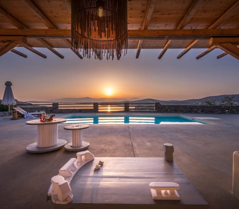 Elxi Villa
