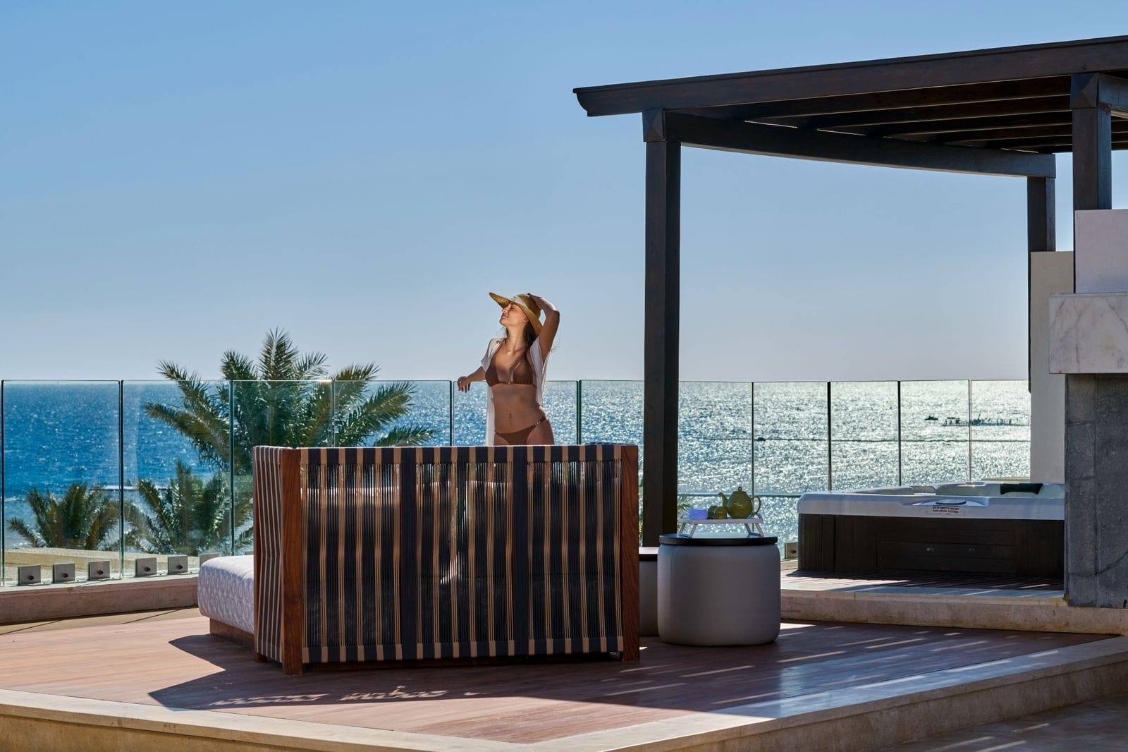 a statue on a balcony