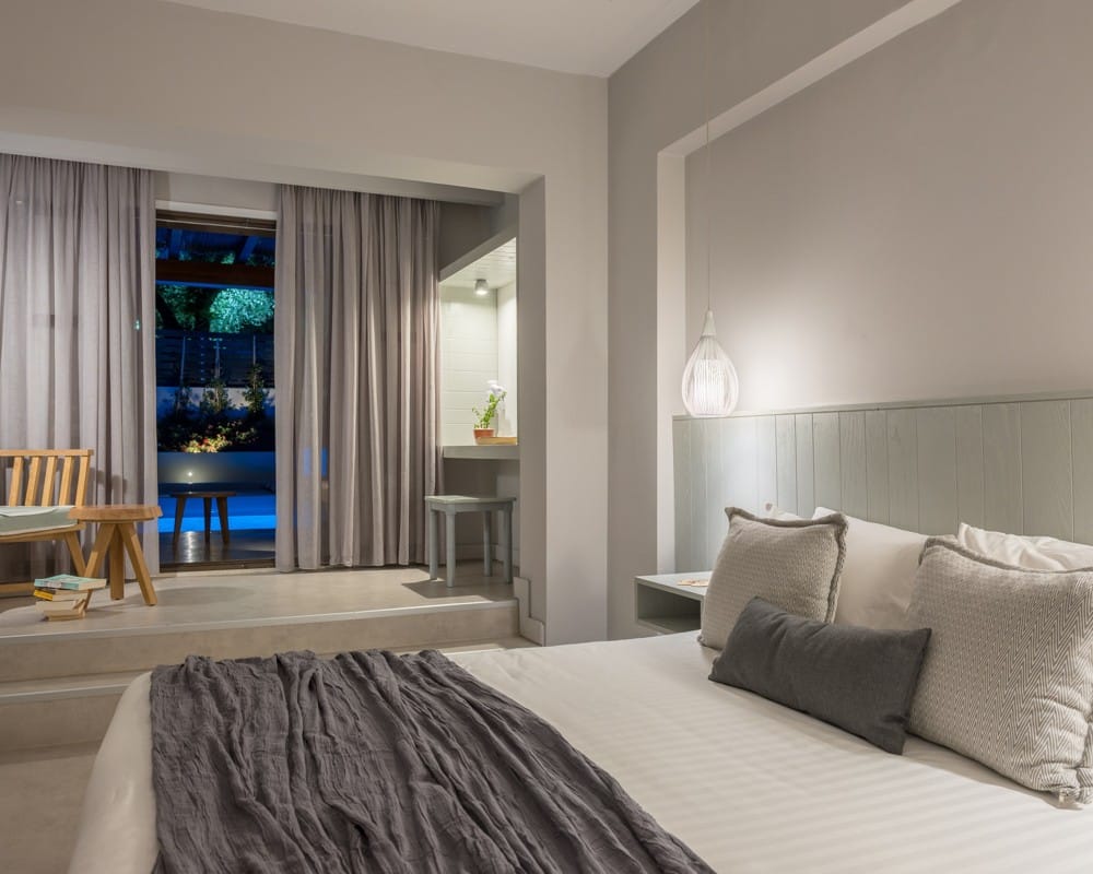 swim-up-superior-room-3-3