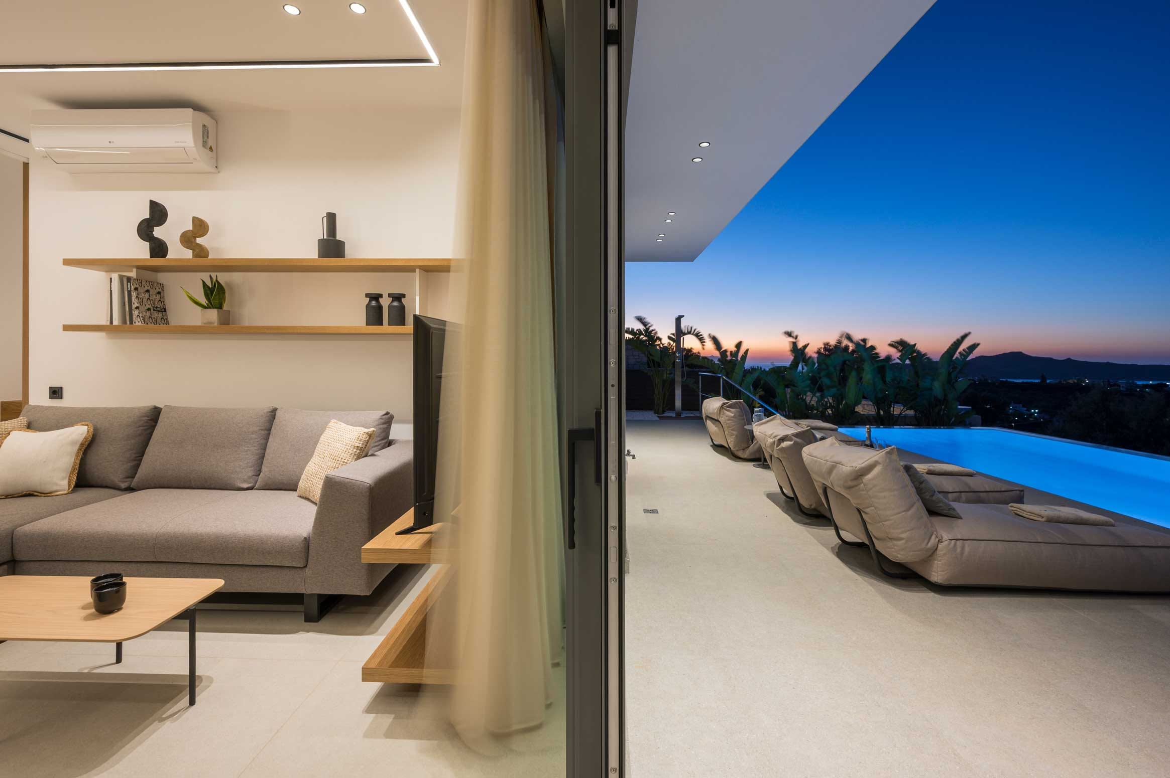 skyseaview-vs-villas2025_478