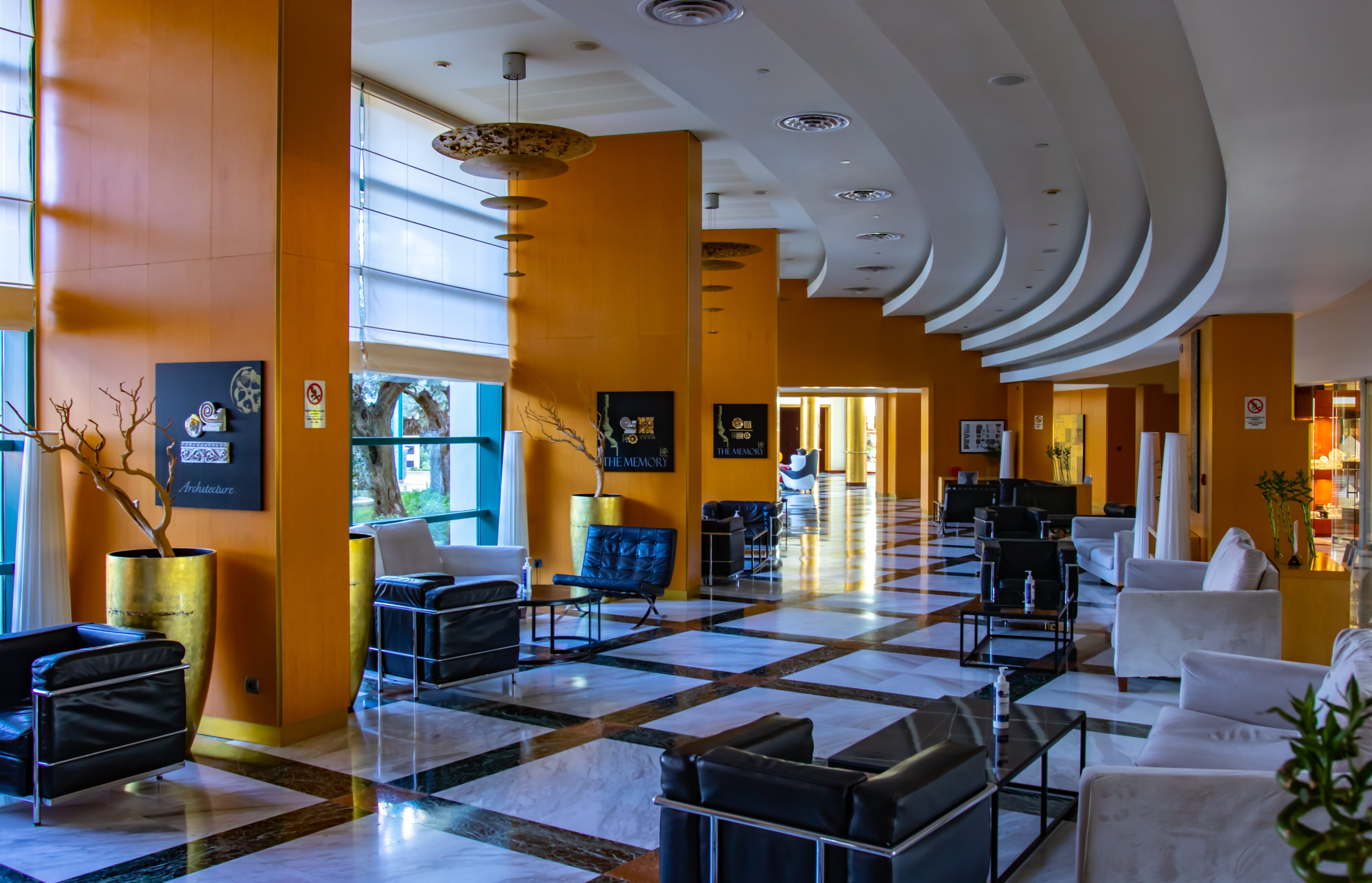 a room with a large glass floor and a large glass wall