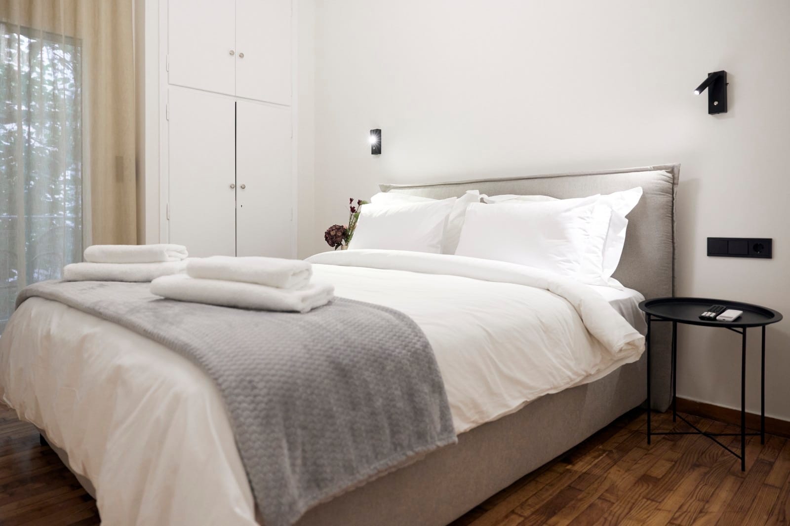 AthenianNest Panormou | Cozy Apartment in Larisis 9-11