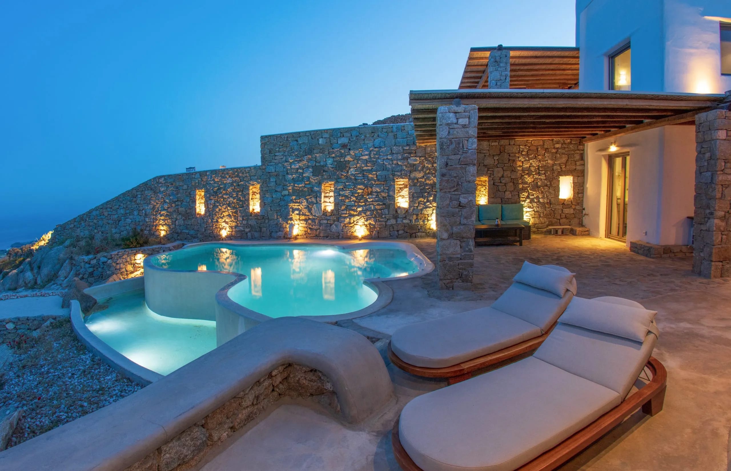 a pool in a backyard