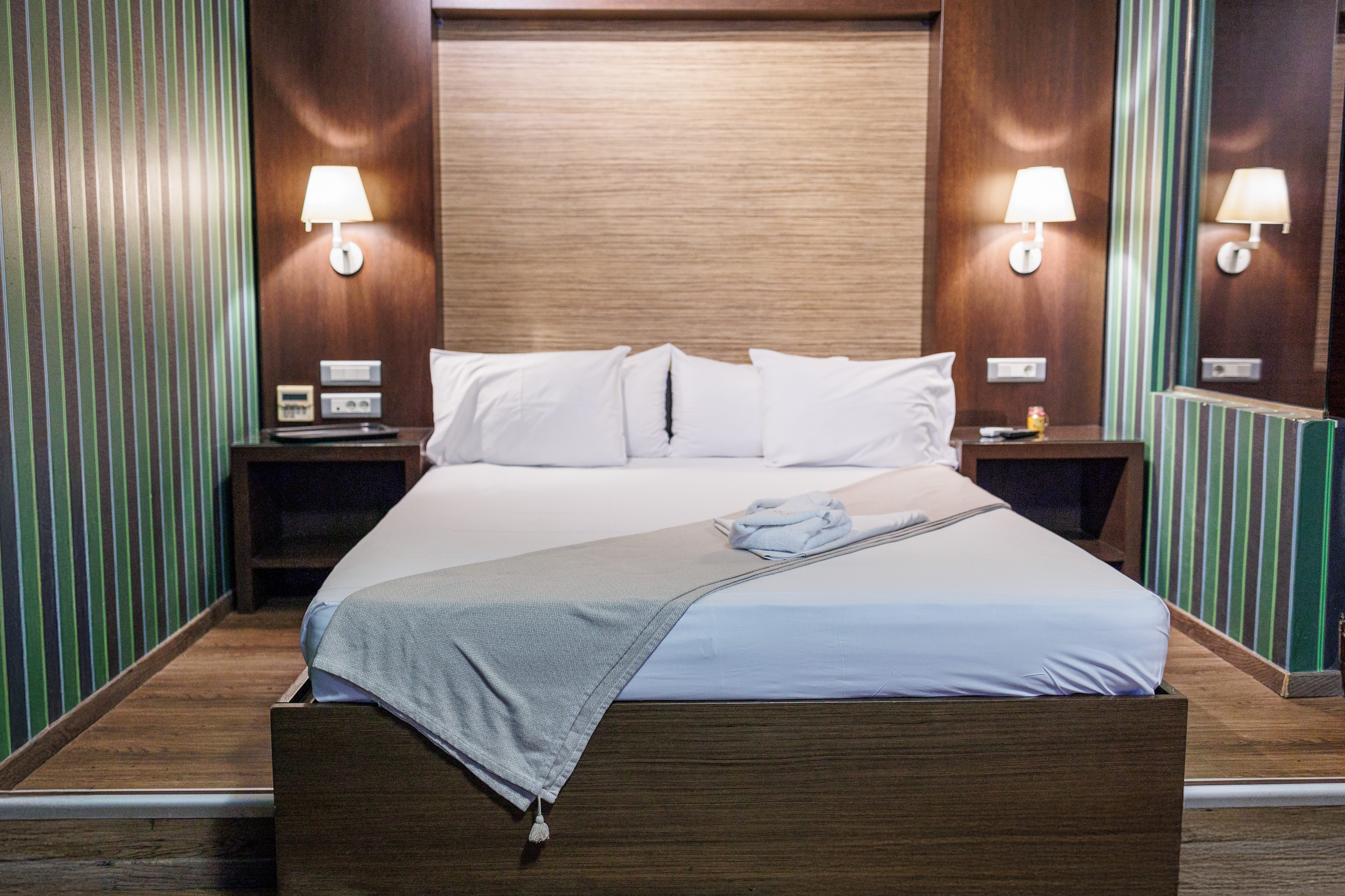 Aachen Suite, Kifisia 