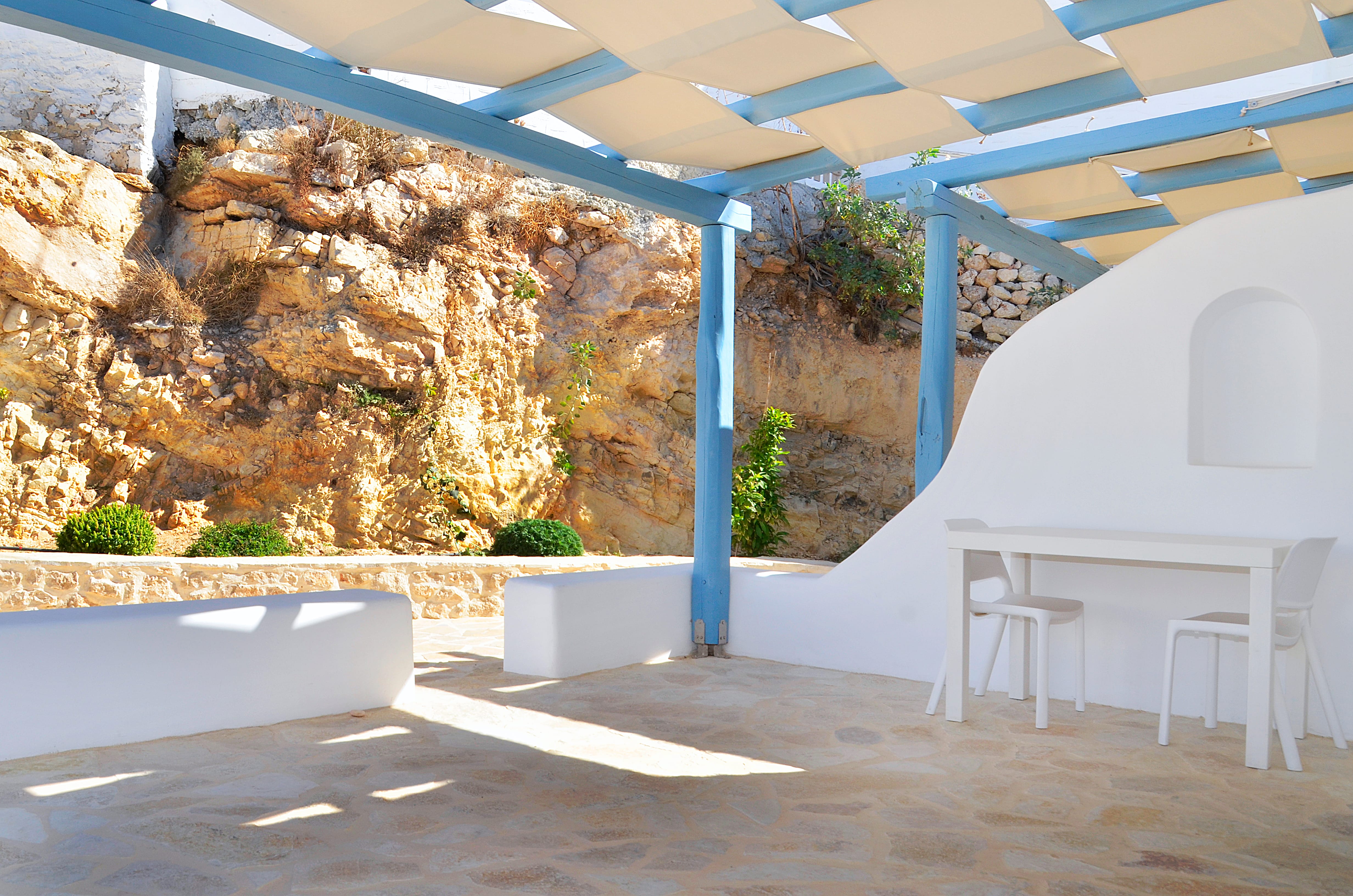 a building with a white roof